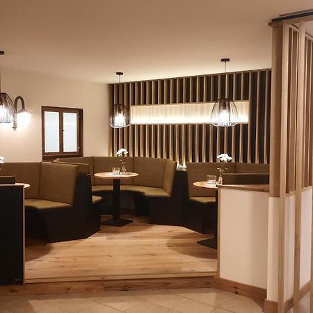 Euroville Jugend- Und Sporthotel Naumburg  Ngoại thất bức ảnh