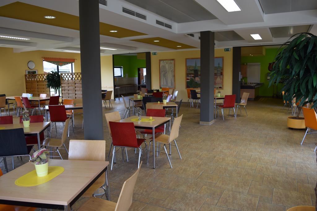 Euroville Jugend- Und Sporthotel Naumburg  Ngoại thất bức ảnh