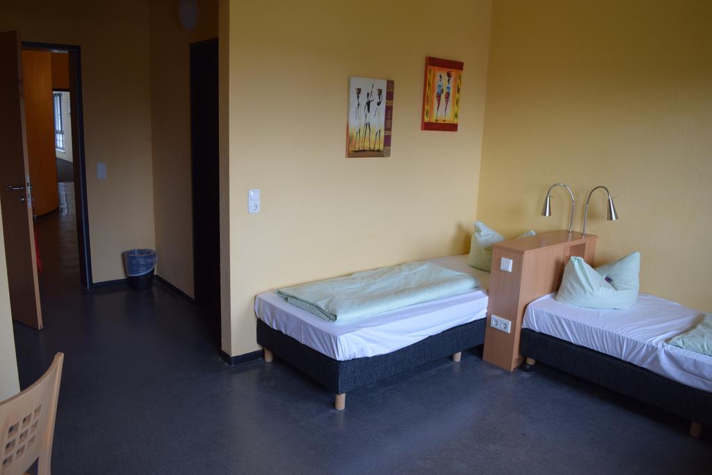 Euroville Jugend- Und Sporthotel Naumburg  Ngoại thất bức ảnh