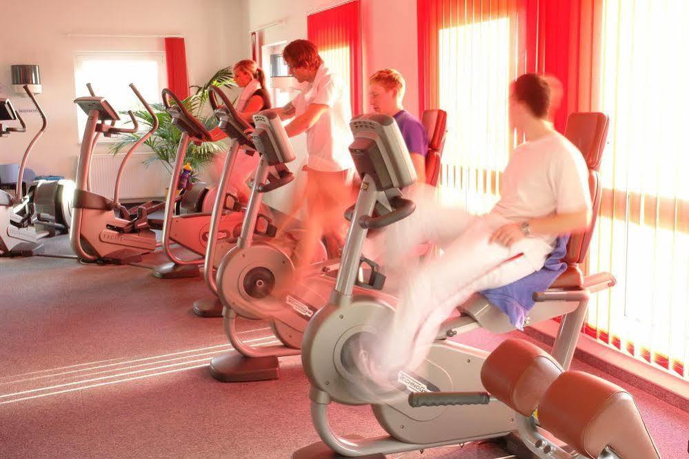 Euroville Jugend- Und Sporthotel Naumburg  Ngoại thất bức ảnh